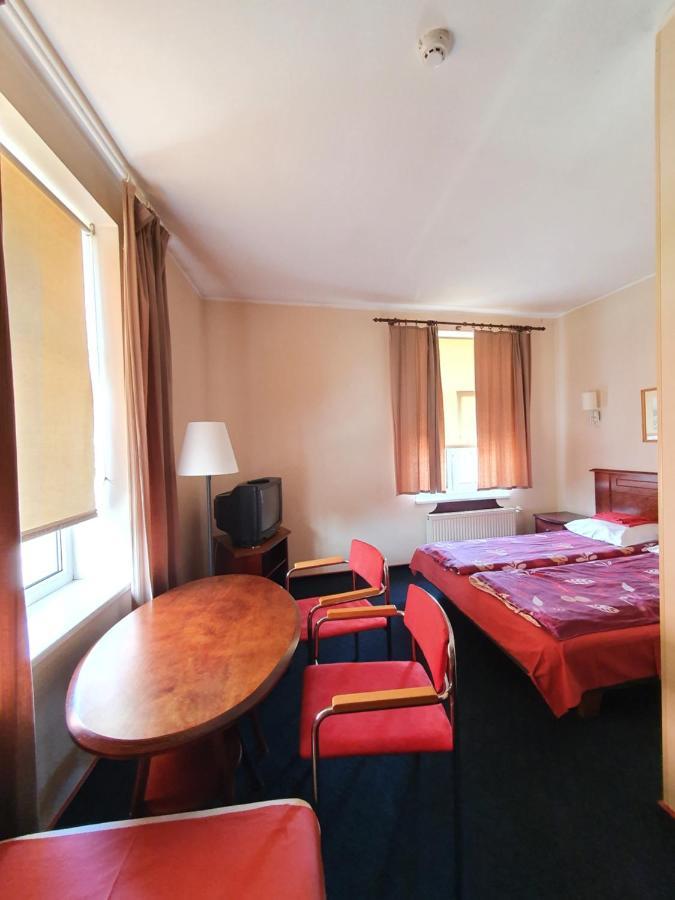 Hotel Otra Elpa Valka Exteriér fotografie
